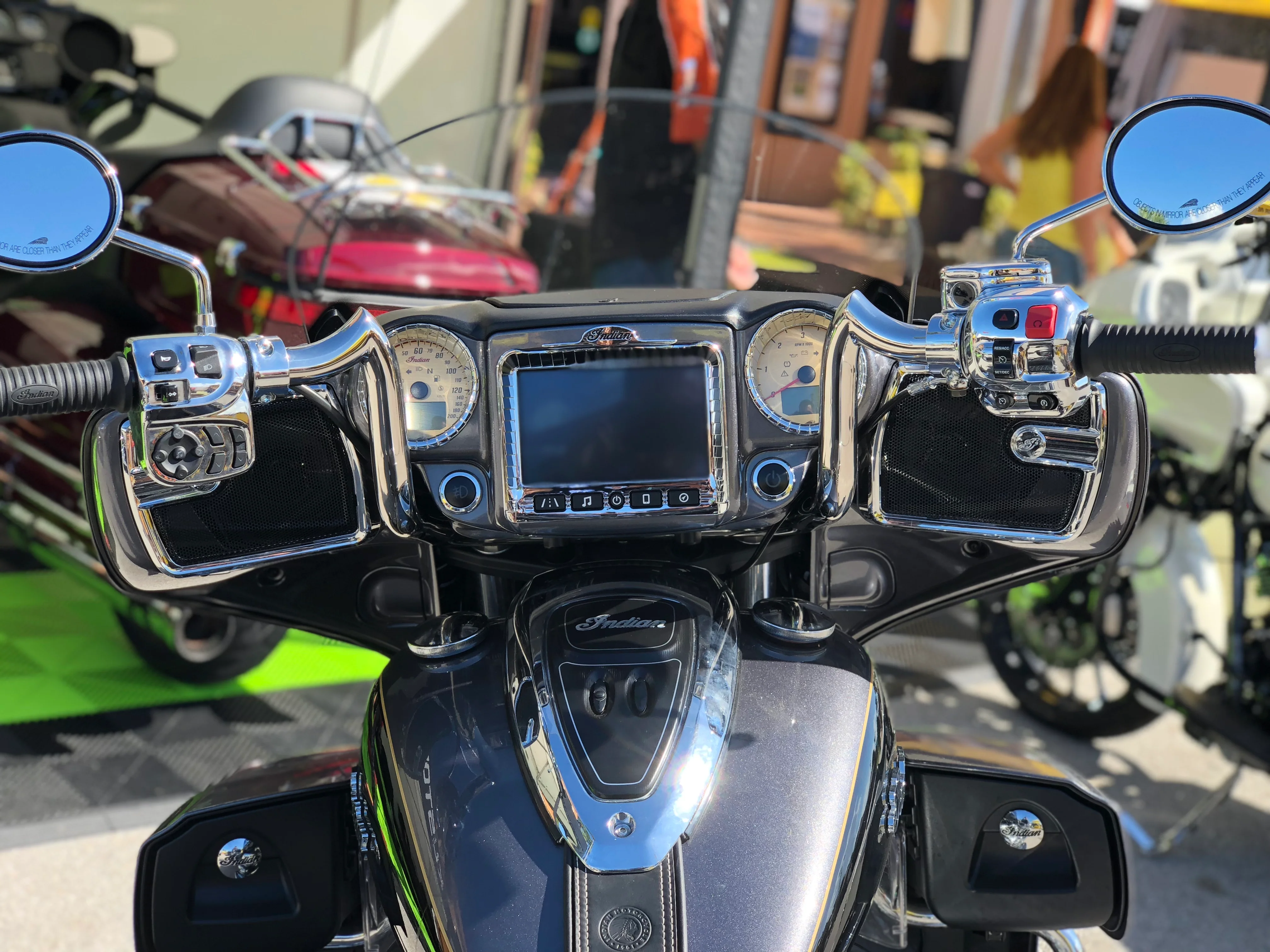 Apache Baggers-Bronze - Image 4