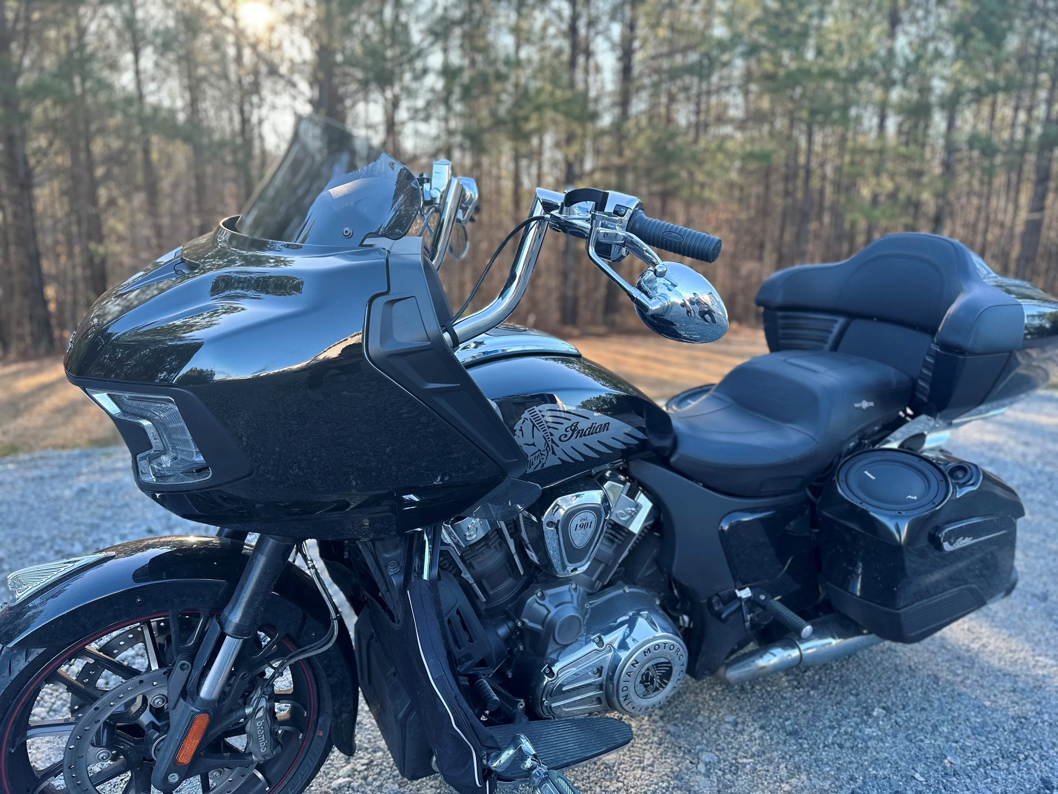 Lakota Bagger for '20-'25 Challenger | Silver - Image 3