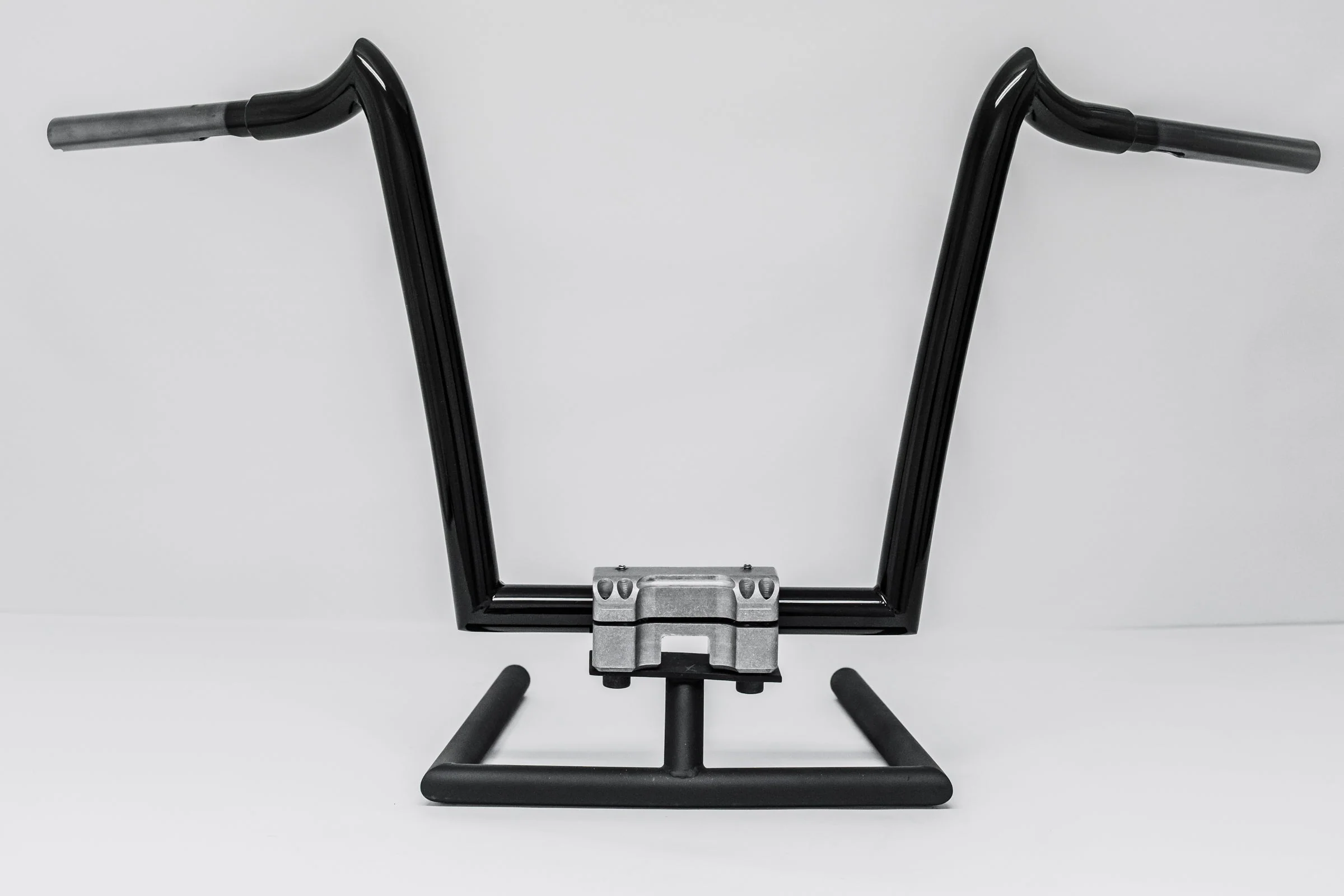 Renegade for Softail/Dyna/Sportster | Harley Handlebars - Image 2